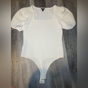 Square neck bodysuit
